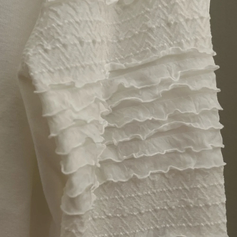 Sioni Cream V-Neck Sweater with Textured Sleeves